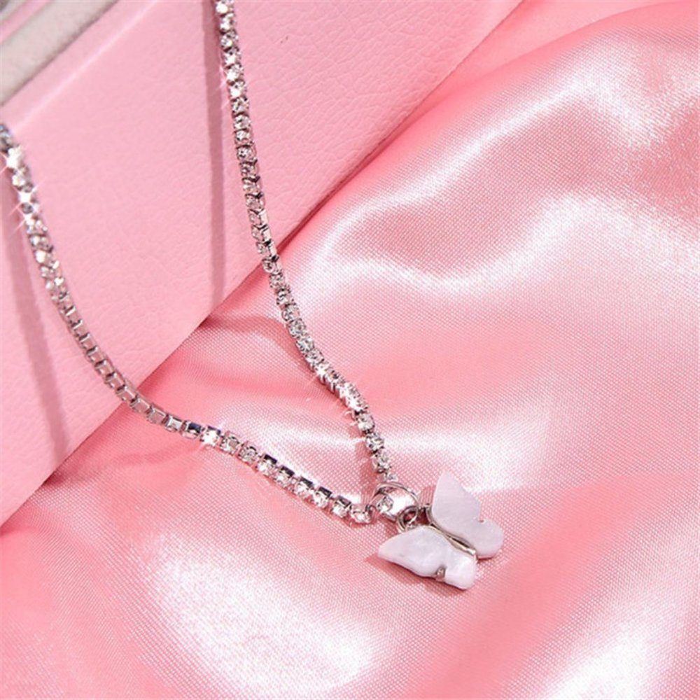 Dainty Butterfly Choker (White)
